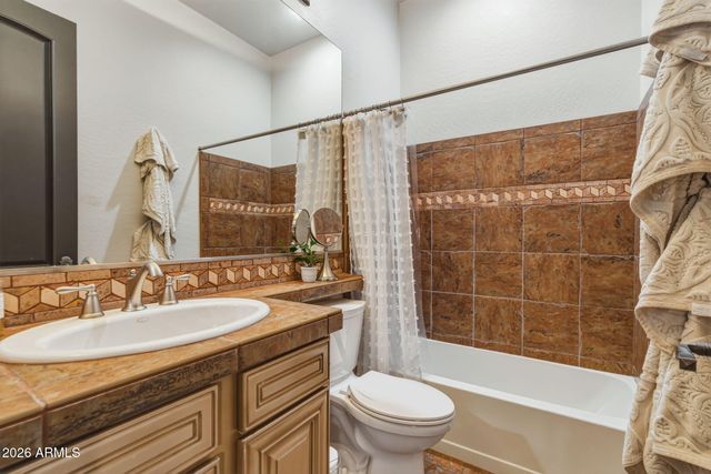 27562 N 83RD Glen, Peoria, AZ 85383