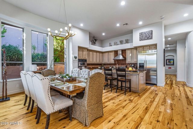 27562 N 83RD Glen, Peoria, AZ 85383