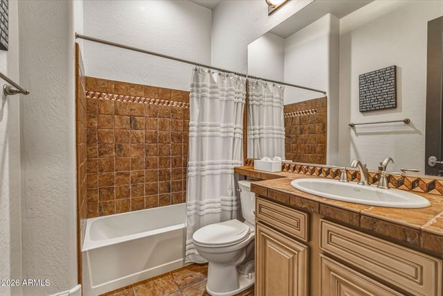27562 N 83RD Glen, Peoria, AZ 85383