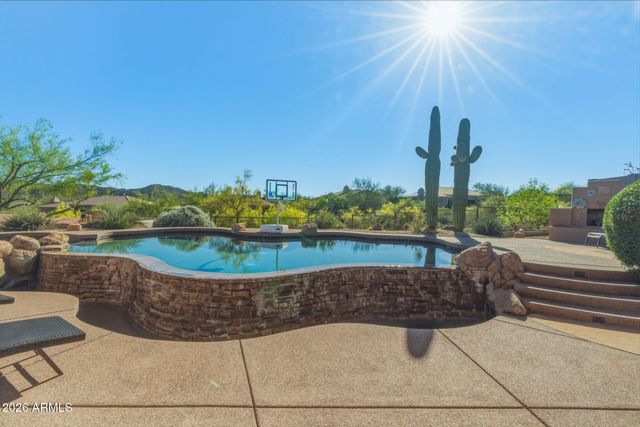 27562 N 83RD Glen, Peoria, AZ 85383