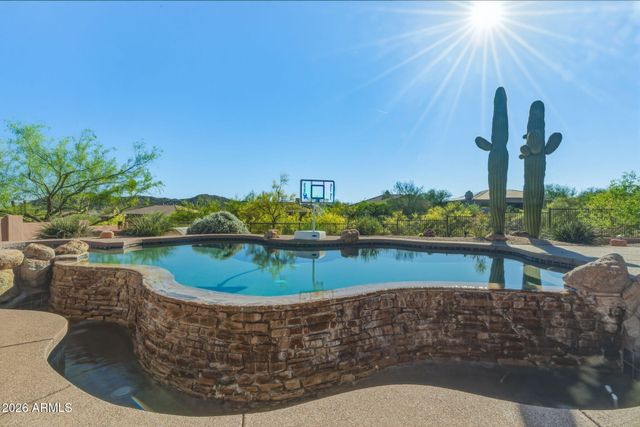 27562 N 83RD Glen, Peoria, AZ 85383