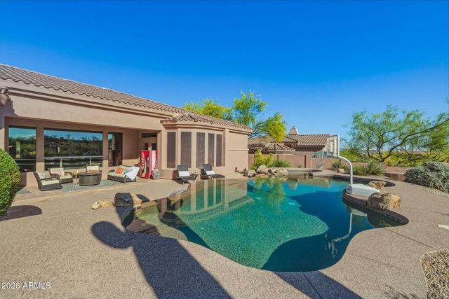 27562 N 83RD Glen, Peoria, AZ 85383