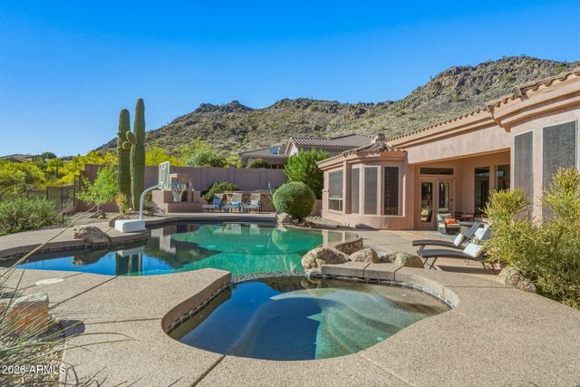 27562 N 83RD Glen, Peoria, AZ 85383