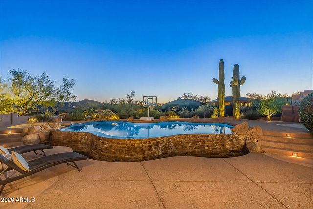 27562 N 83RD Glen, Peoria, AZ 85383