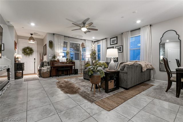 1009 Belton Lake Avenue, North Las Vegas, NV 89086