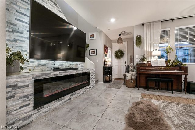 1009 Belton Lake Avenue, North Las Vegas, NV 89086