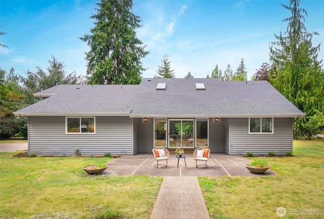 25015 55th Avenue NE, Arlington, WA 98223