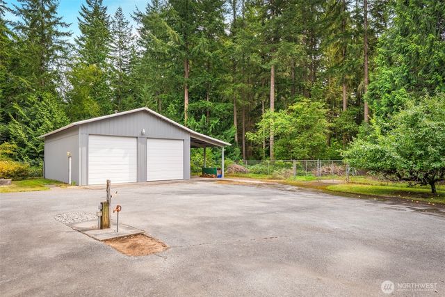 25015 55th Avenue NE, Arlington, WA 98223