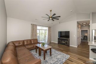 5100 Tesson Gardens Court 3C, Allenton, MO 63128