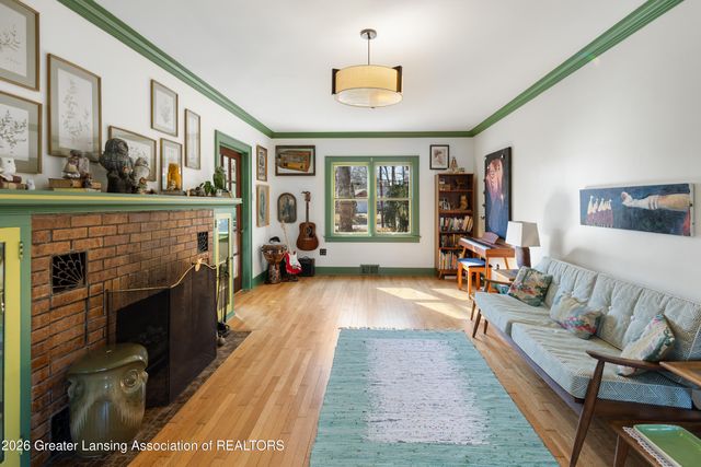 3601 N Grand River Avenue, Lansing, MI 48906