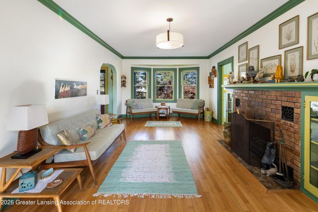 3601 N Grand River Avenue, Lansing, MI 48906