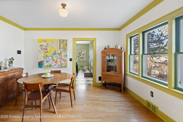 3601 N Grand River Avenue, Lansing, MI 48906