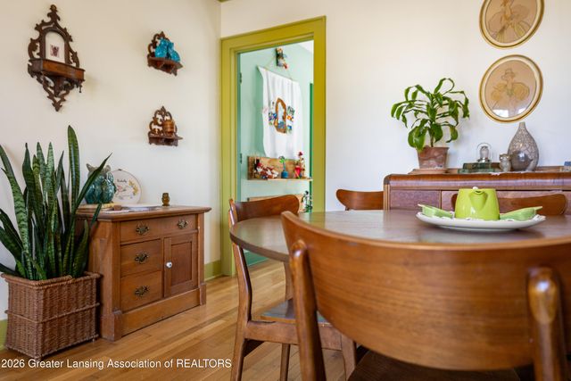 3601 N Grand River Avenue, Lansing, MI 48906