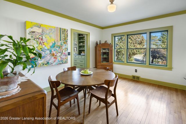 3601 N Grand River Avenue, Lansing, MI 48906