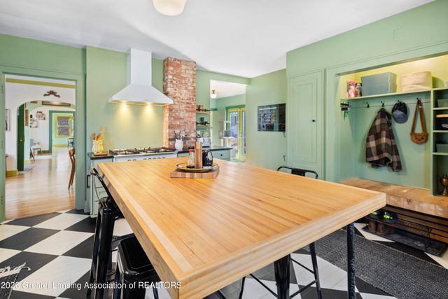 3601 N Grand River Avenue, Lansing, MI 48906