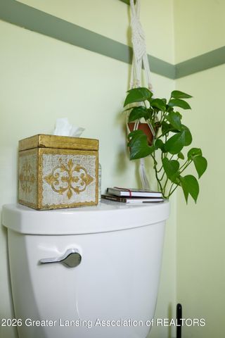 3601 N Grand River Avenue, Lansing, MI 48906