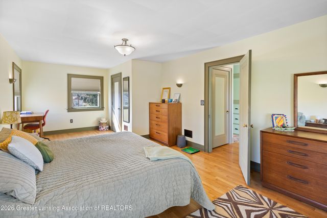 3601 N Grand River Avenue, Lansing, MI 48906