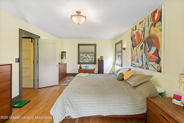 3601 N Grand River Avenue, Lansing, MI 48906