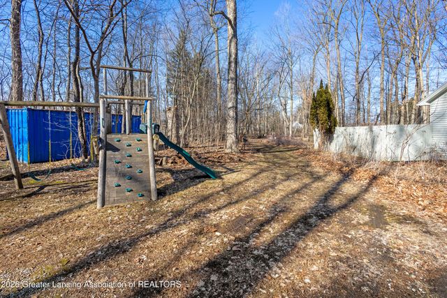 3601 N Grand River Avenue, Lansing, MI 48906