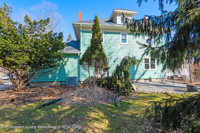 3601 N Grand River Avenue, Lansing, MI 48906