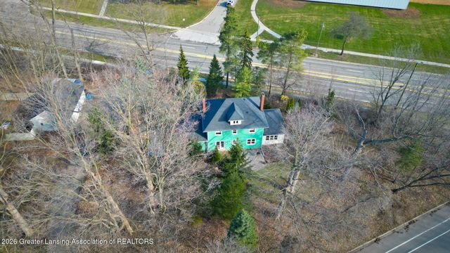 3601 N Grand River Avenue, Lansing, MI 48906