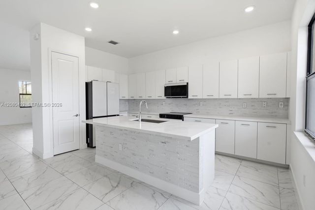 4308 SW 173rd Avenue, Miramar, FL 33029