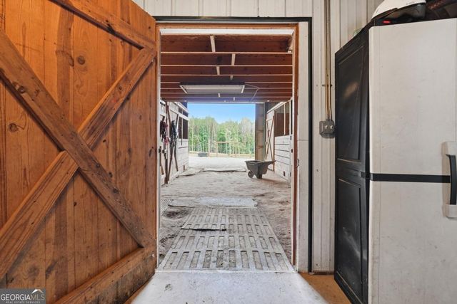 4 J Smith Road, Newnan, GA 30263