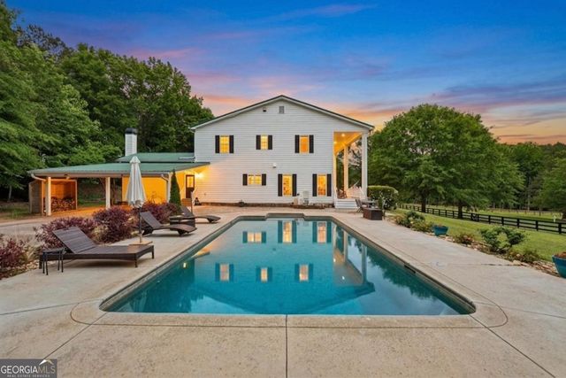 4 J Smith Road, Newnan, GA 30263