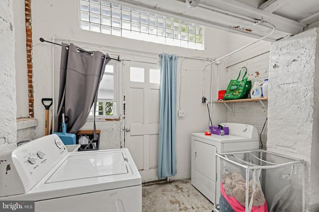 533 GERHARD ST, Philadelphia, PA 19128
