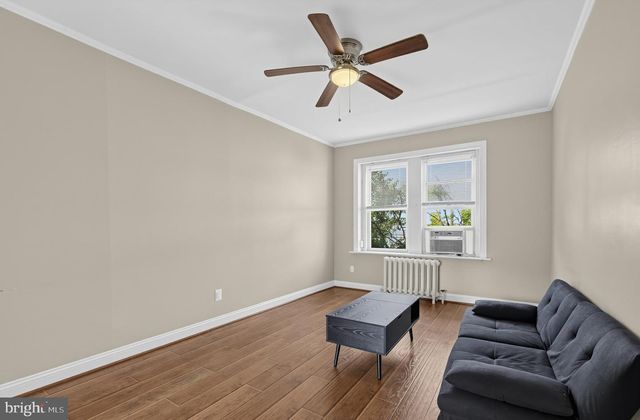 533 GERHARD ST, Philadelphia, PA 19128