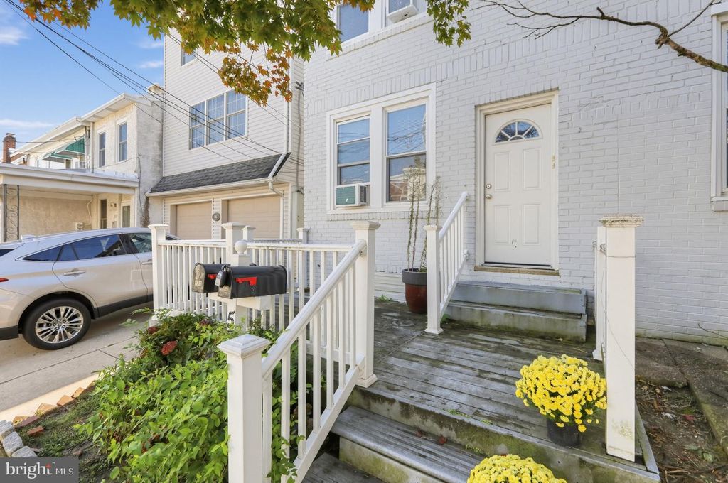 533 GERHARD ST, PHILADELPHIA, PA 19128 — photo 2
