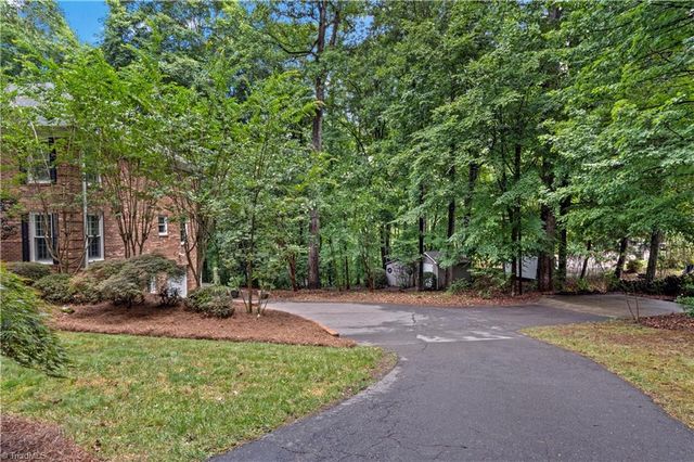 889 Moyers Road, Winston-salem, NC 27104