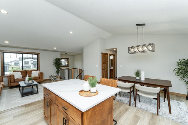 1858 4th Street NE, Byron, MN 55920