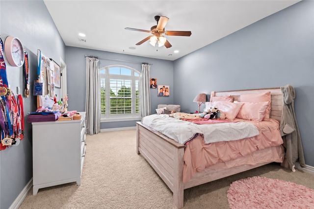 17 Nottingham Lane, Rogers, AR 72758