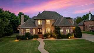 17 Nottingham Lane, Rogers, AR 72758