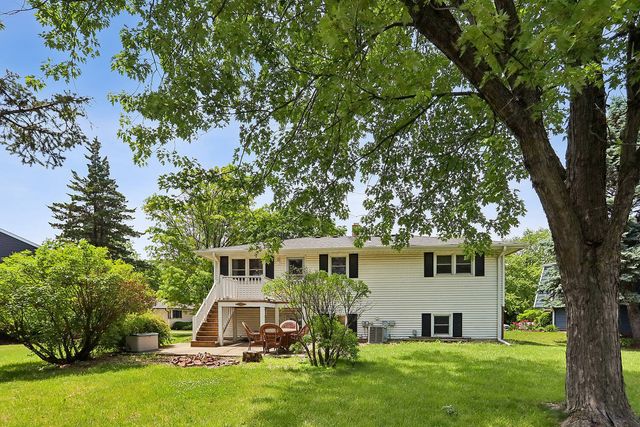 3207 Indian Wood Lane, Joliet, IL 60431