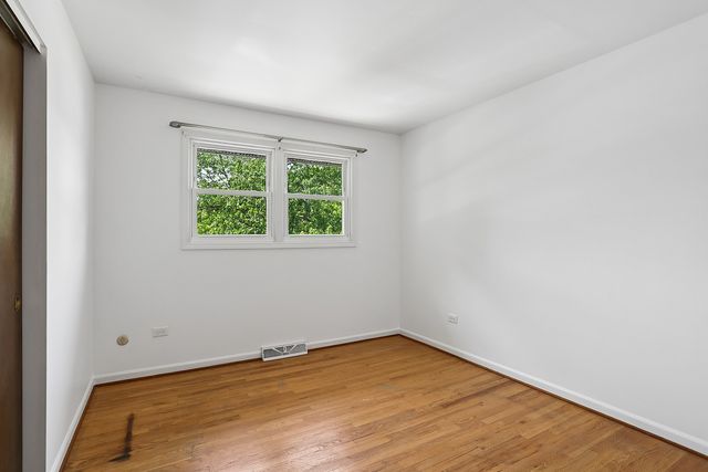 3207 Indian Wood Lane, Joliet, IL 60431