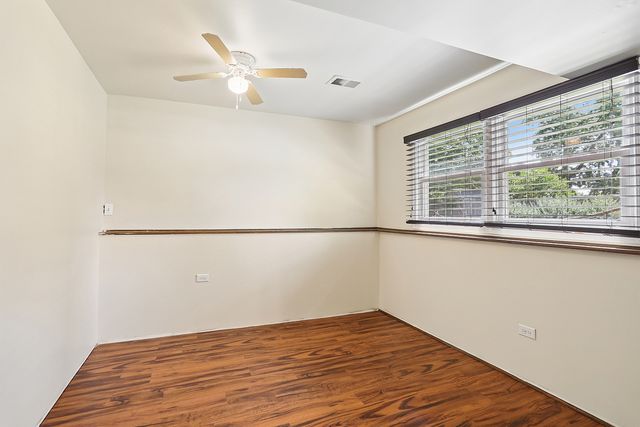 3207 Indian Wood Lane, Joliet, IL 60431