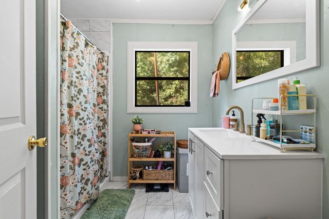 1989 County Rd 175, Gary, TX 75643