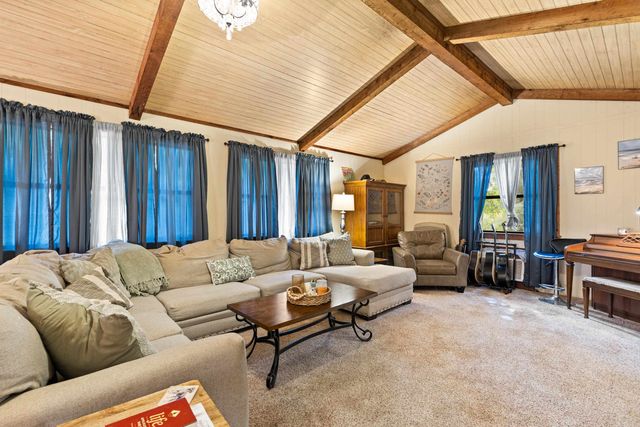 1989 County Rd 175, Gary, TX 75643