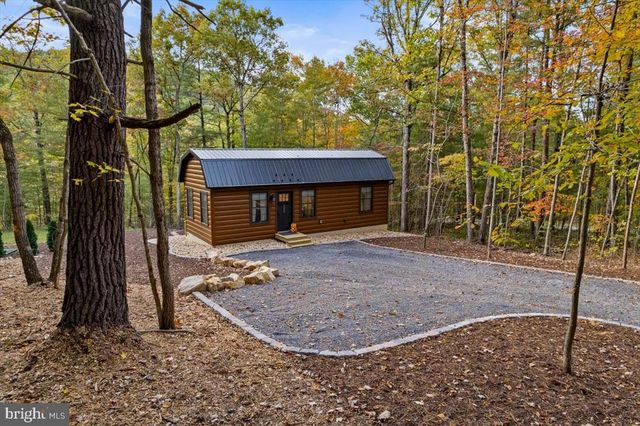 120 CATALPA CT, Luray, VA 22835