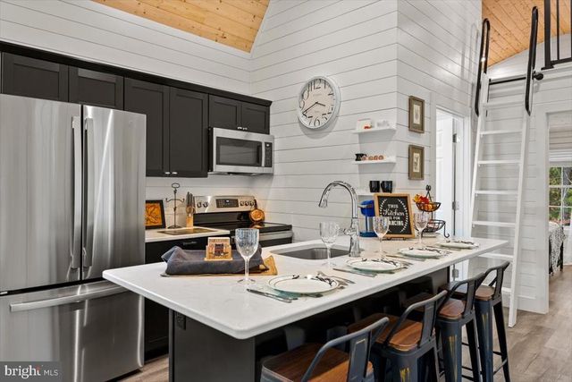 120 CATALPA CT, Luray, VA 22835