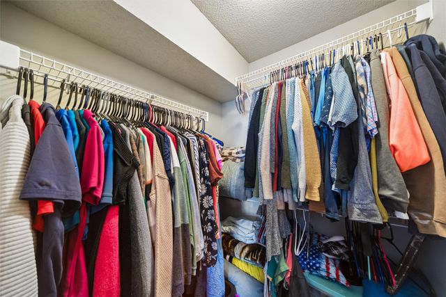 304 W 18th Place, Indianola, IA 50125