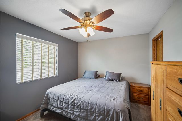 304 W 18th Place, Indianola, IA 50125