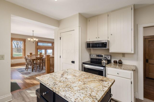 289 E Main Street, Ashville, OH 43103