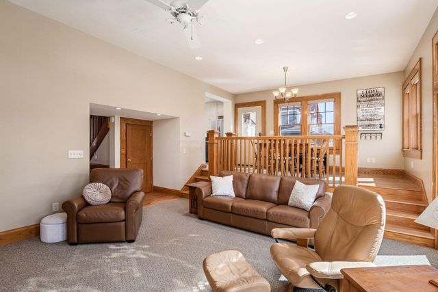 289 E Main Street, Ashville, OH 43103