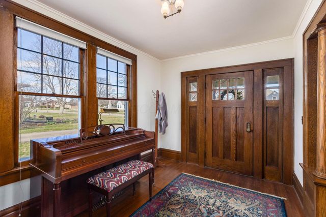 289 E Main Street, Ashville, OH 43103