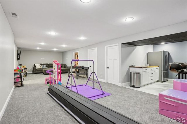 74 Horseshoe Lane, Litchfield, IL 62056