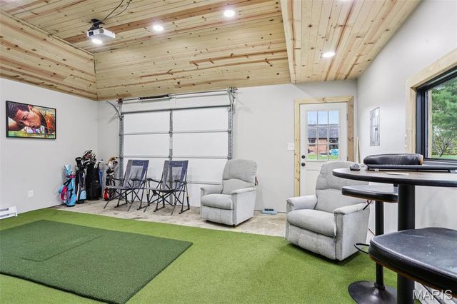 74 Horseshoe Lane, Litchfield, IL 62056