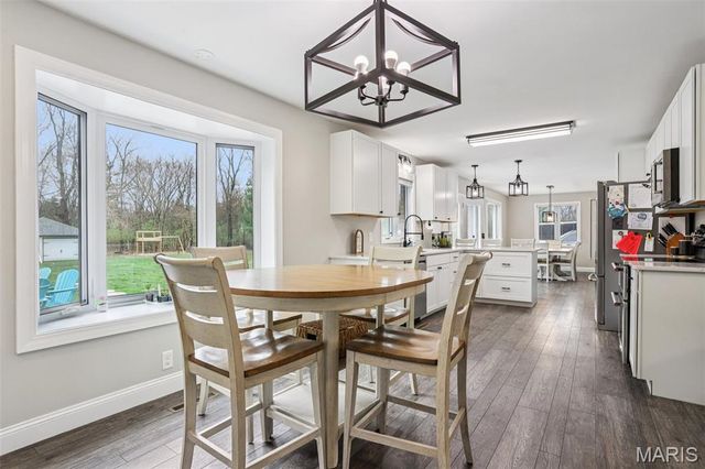 74 Horseshoe Lane, Litchfield, IL 62056